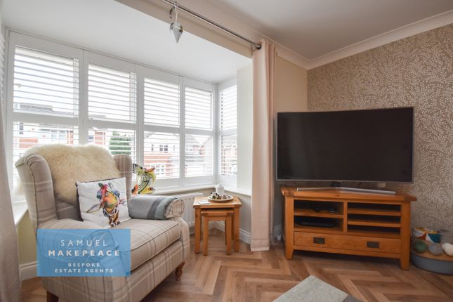 31 Spitfire Way, Stoke-on-Trent photo 4