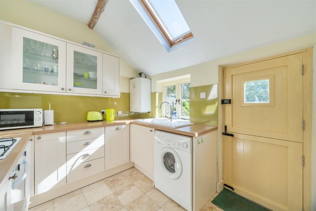 14, Gravel Lane, Blandford Forum photo 4