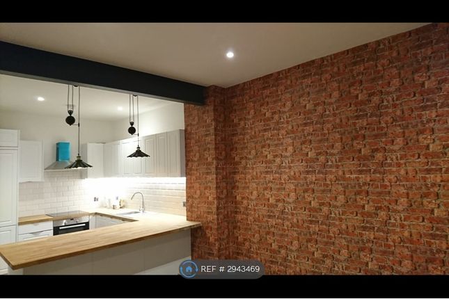 Clifton Rise, London photo 2