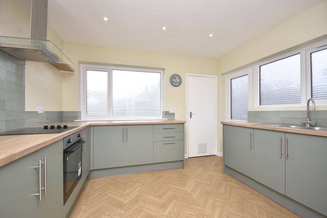 2, David Avenue, Margate photo 4
