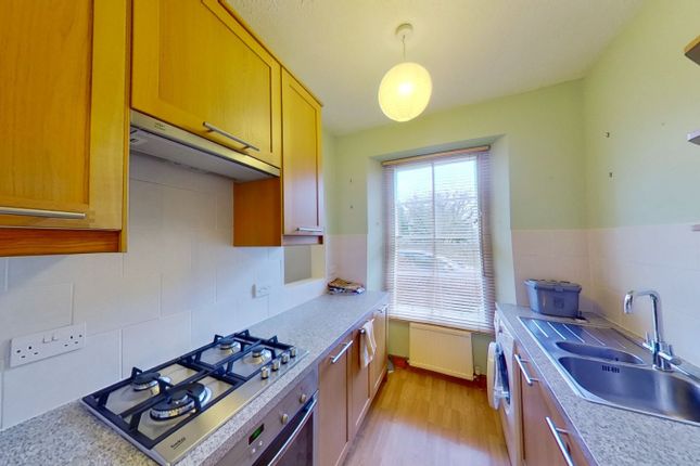12, Meadowpark, Edinburgh photo 5