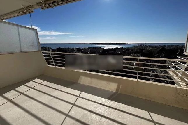 Apartment for sale in Cannes, Basse Californie, 06400, France