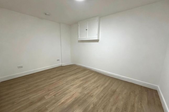 Garden Flat, 193, Union Street, Torquay photo 3