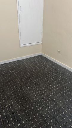 12, Essex Street, Rochdale photo 2