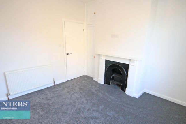 Terraced house for sale in Oakleigh Road, Clayton, Bradford