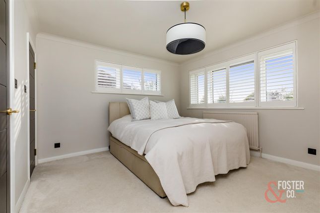 Detached house for sale in Woodland Avenue, Hove