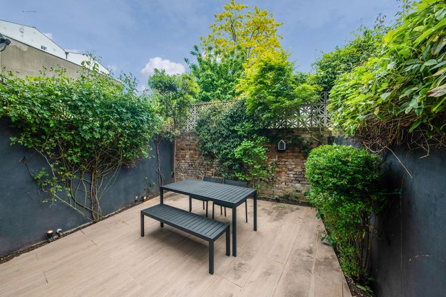 63, Rectory Grove, London photo 4