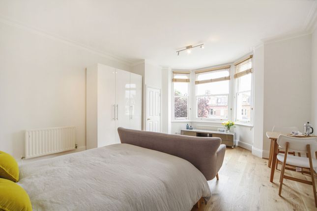 35, Earlsfield Road, London photo 4