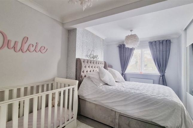 36, Balcombe Road, Surrey photo 4