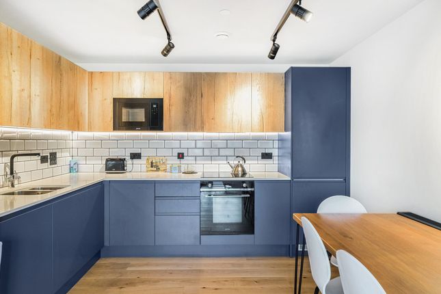 Flat for sale in Newham's Yard, Tower Bridge Road