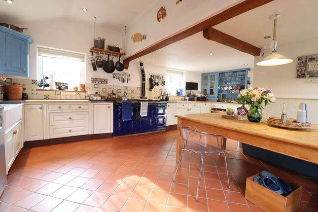 Church Farm Cottage, Swindon photo 2