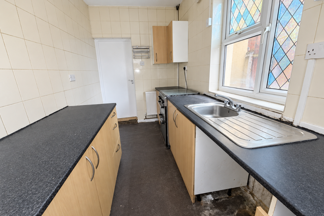 11 Rugby Street, Wolverhampton photo 4