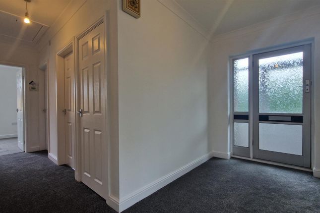 42, Vicarage Lane, Sandbach photo 4