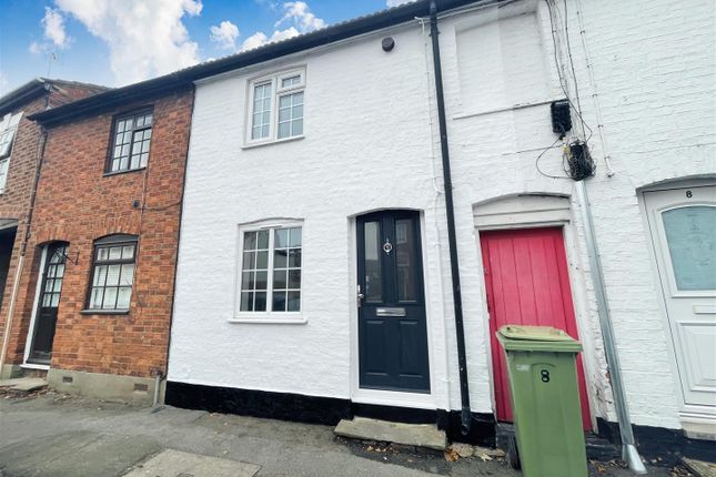 2-bed house on 10, Priory Street, Buckinghamshire, £1,200/mo