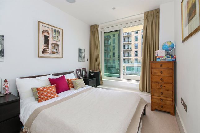 Flat for sale in Ensign House, Juniper Drive