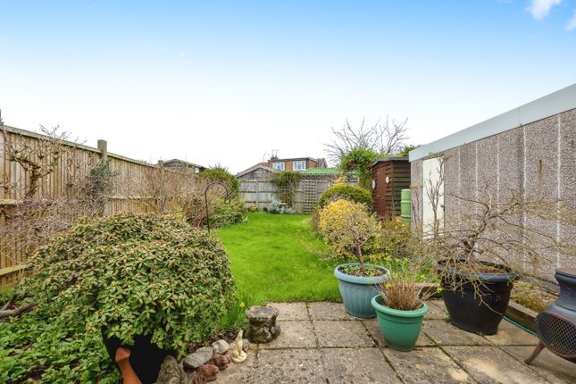 Bungalow for sale in Queenhythe Road, Jacob's Well, Guildford, Surrey