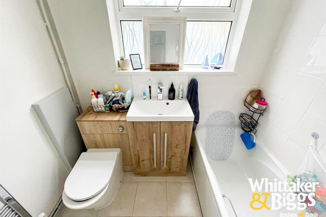 62, Prince Charles Avenue, Leek photo 4