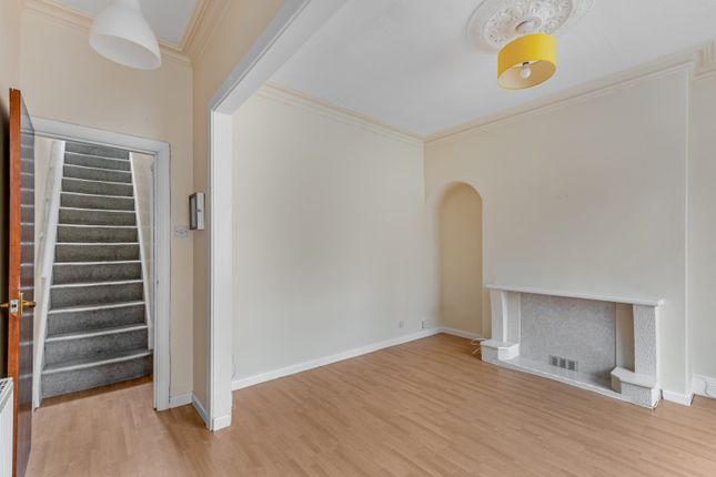 18, East Parade, West Yorkshire photo 4