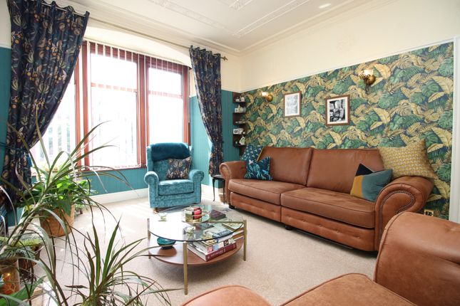 35, Gloucester Avenue, Blackpool photo 4