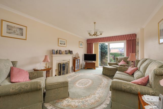 16 Gainsborough Drive, Herne Bay photo 3