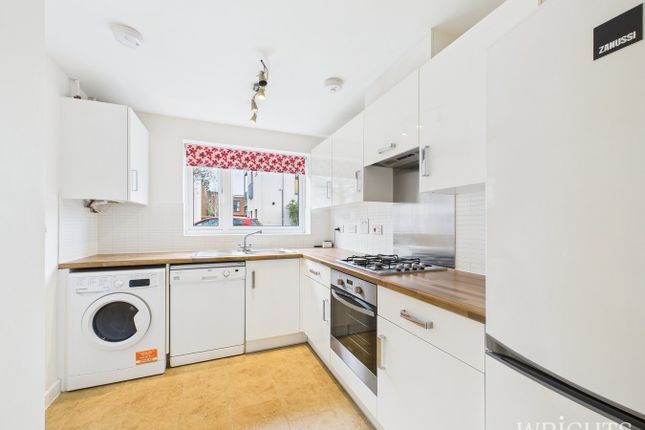 96, Penn Way, Welwyn Garden City photo 3