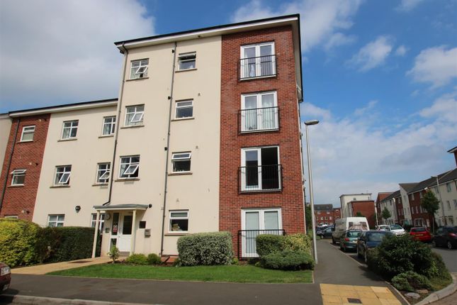 Thumbnail Flat for sale in Thursby Walk, Pinhoe, Exeter
