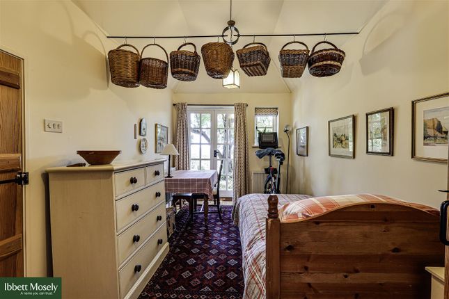 Chartlands Cottage, Puddledock Lane, Westerham photo 4