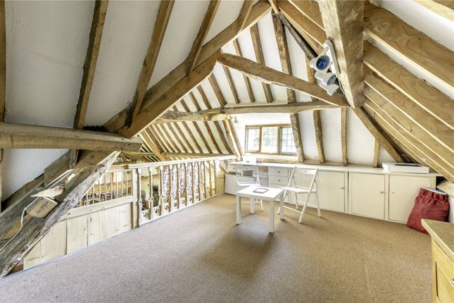 Gallery/Hobby Room
