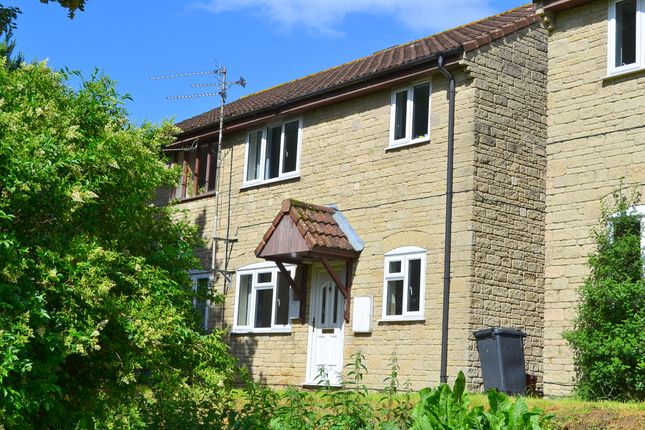 Thumbnail Flat to rent in Cavalier Way, Wincanton
