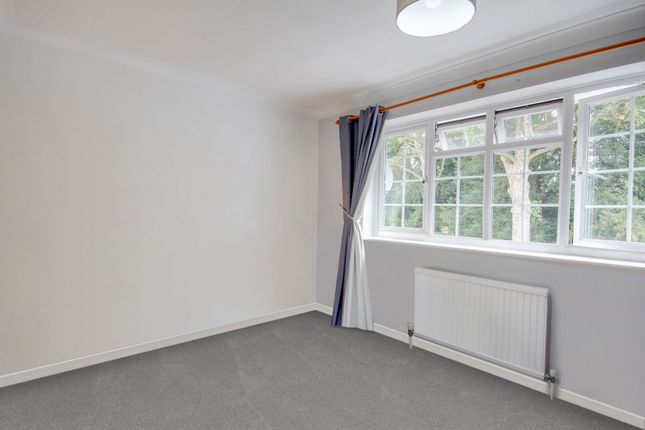 Detached house to rent in Milton Gardens, Wokingham