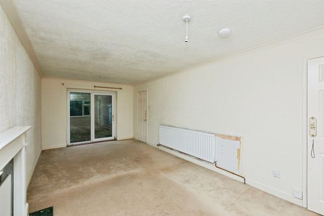 Wallis Close, Derby photo 3