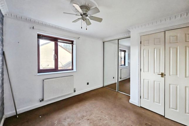 48, Tregony Way, Derby photo 3