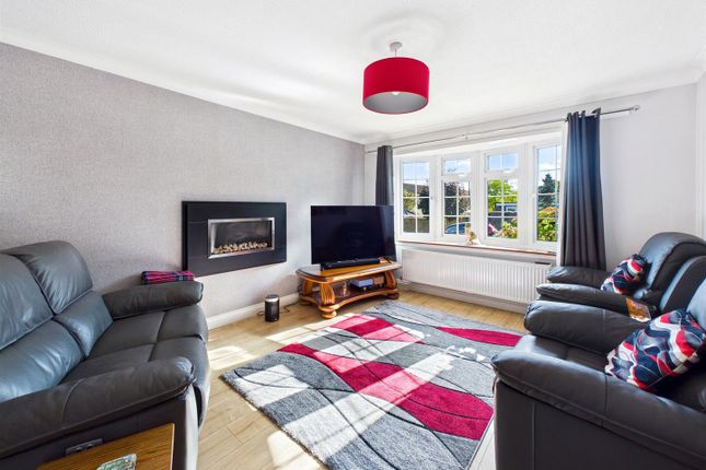 15, Tennyson Drive, Malvern photo 4