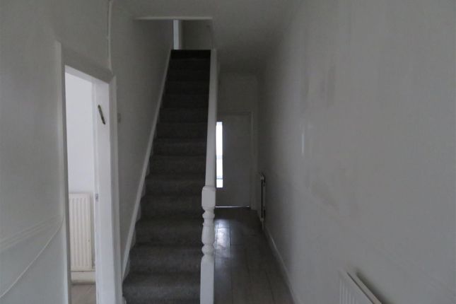11, Granville Avenue, Salford photo 2