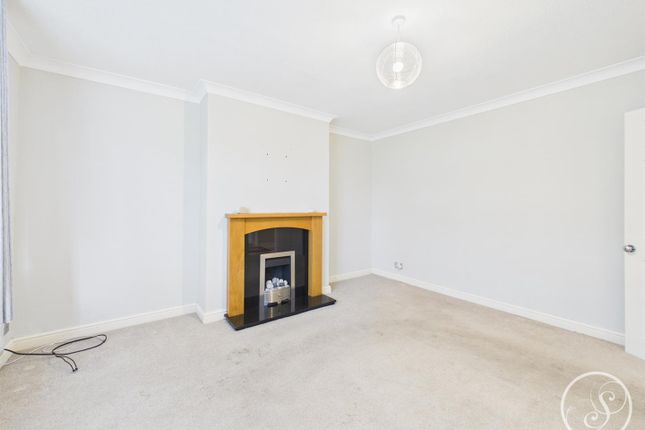 8, Edgbaston Walk, Leeds photo 3