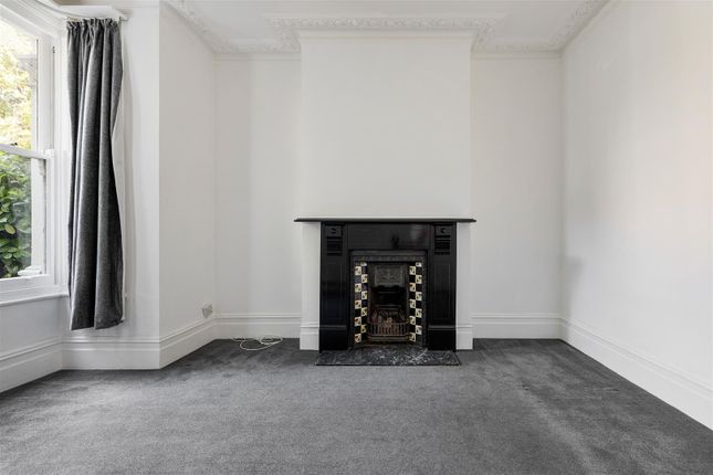 52, Harold Road, London photo 4