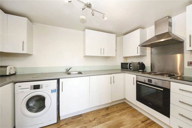 Thumbnail Flat to rent in Stepney Way, Stepney, London