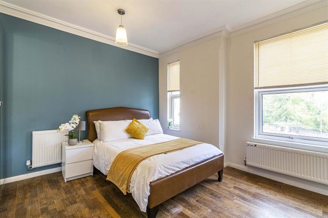 Room 4, 23, Watcombe Circus, Nottingham photo 2