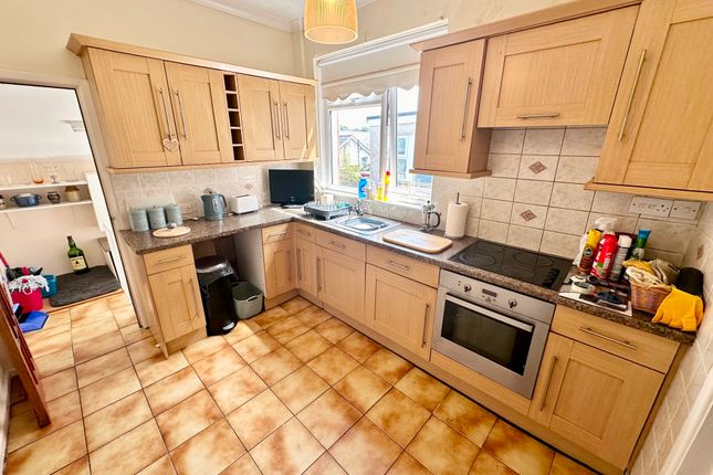 31 Rochdale Terrace, Pontypool photo 2