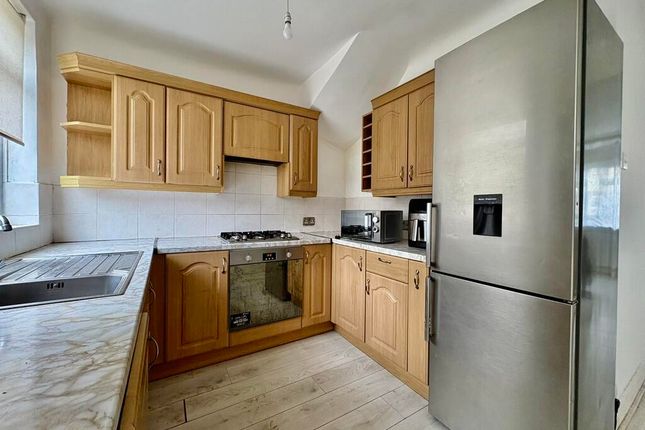 8, Ferrymead Drive, Greenford photo 3