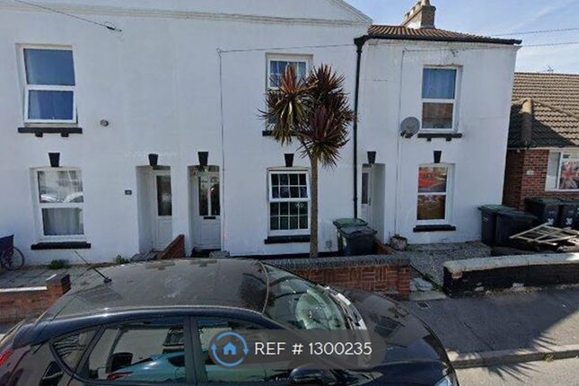 Thumbnail Room to rent in Prince Alfred Street, Gosport