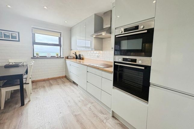 3 Highburrow, Loe Bar Road, Helston photo 4