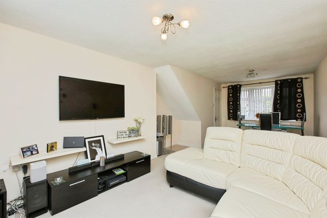 40, Gairloch Close, Derby photo 3