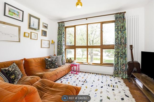 First Floor Lounge