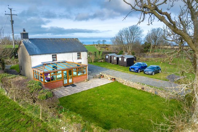 Bwthyn Y Banc, Maenygroes, New Quay photo 2