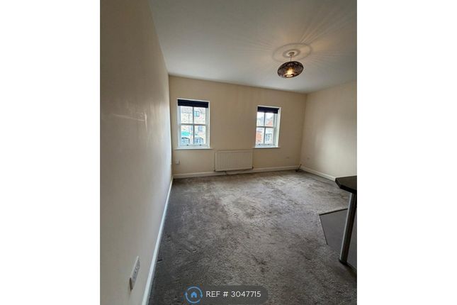 Apartment, Dominion House Denholme Gate Road, Hipperholme, Halifax photo 2