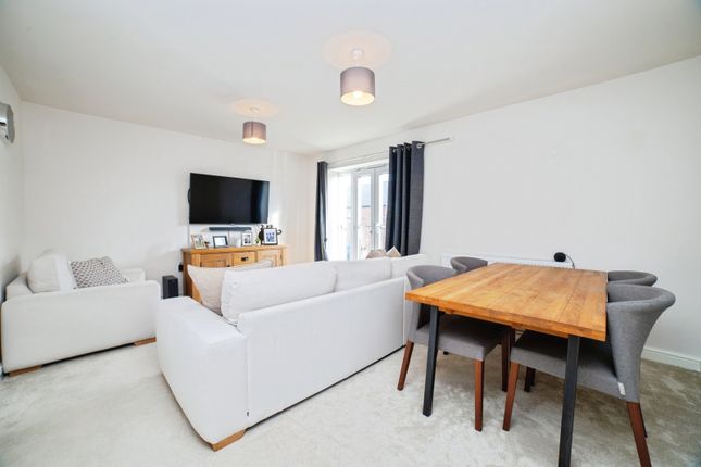 45, Tom Stimpson Way, Nottinghamshire photo 2