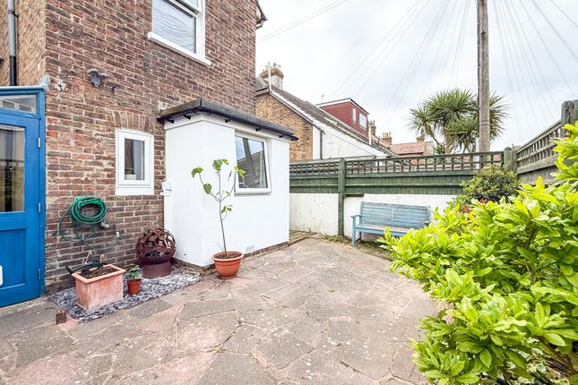 135, Latimer Road, Eastbourne photo 4