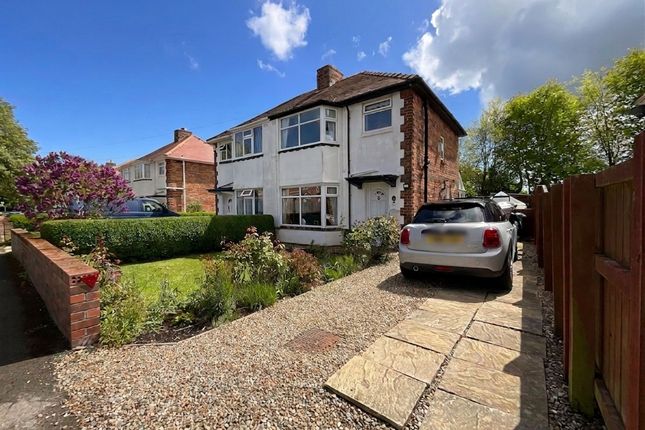 3-bed house on 80 Newlands Park Crescent, Scarborough, £155,000