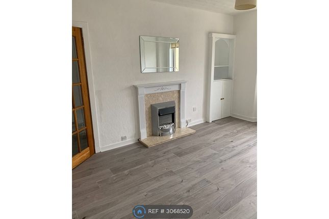 1-bed flat on Cardell Drive, Paisley, £695/mo